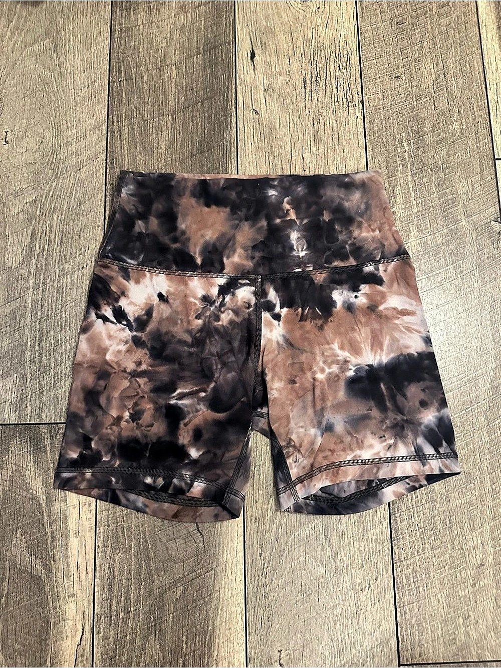 lululemon Align High-Rise Short 6"